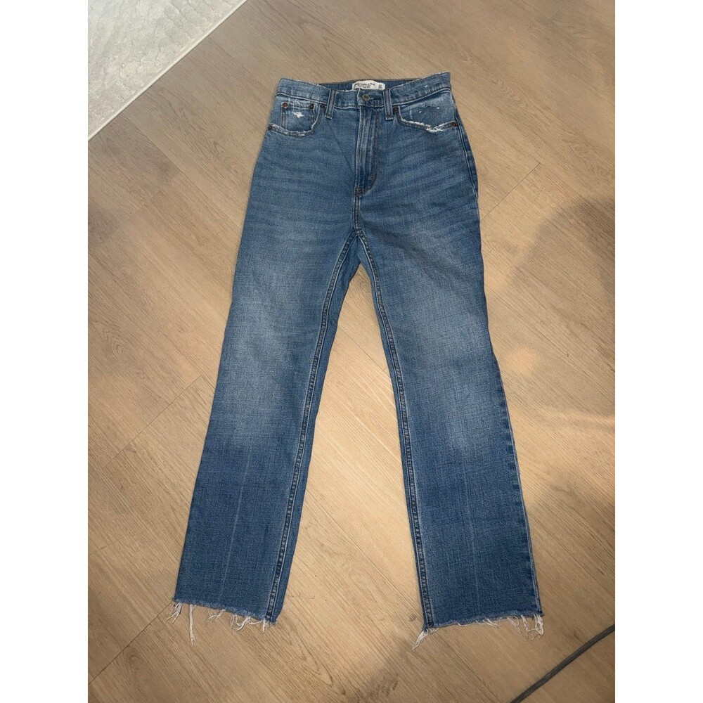 Women’s Abercrombie & Fitch ankle straight ultra high rise jean